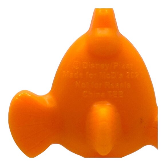 Disney McDonalds 100th Anniversary Snow White Nemo Surprise Toy Figures Set 18 - Picture 5 of 11